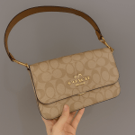 Coach Brynn Shoulder Bag 23cm