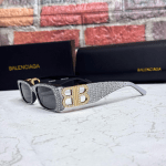 Women's Dynasty Rectangle Sunglasses in Black