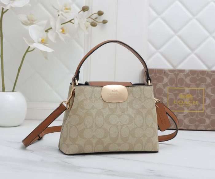 Coach Bag Monogram 24x20x10cm