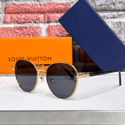 Louis Vuitton Conspiration Photo chromique Pilot Sunglasses