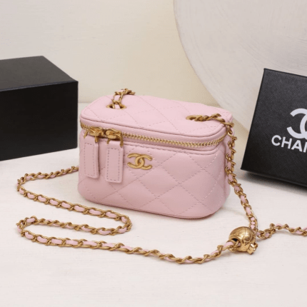 Chanel Mini Vanity Case Makeup Bag Chain Pink 16cm