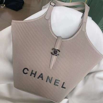 Chanel Women's Shoulder Hand Bag Beige