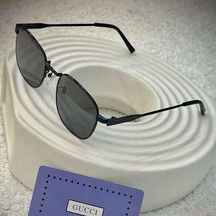 Gucci Round Sunglasses Blue - Gray Lenses